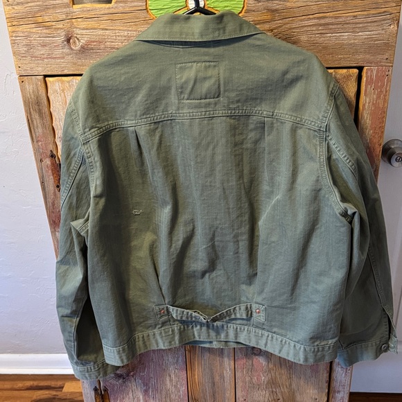 Levi's Premium Men's Sage Green Denim Jacket. Size large - Picture 6 of 15